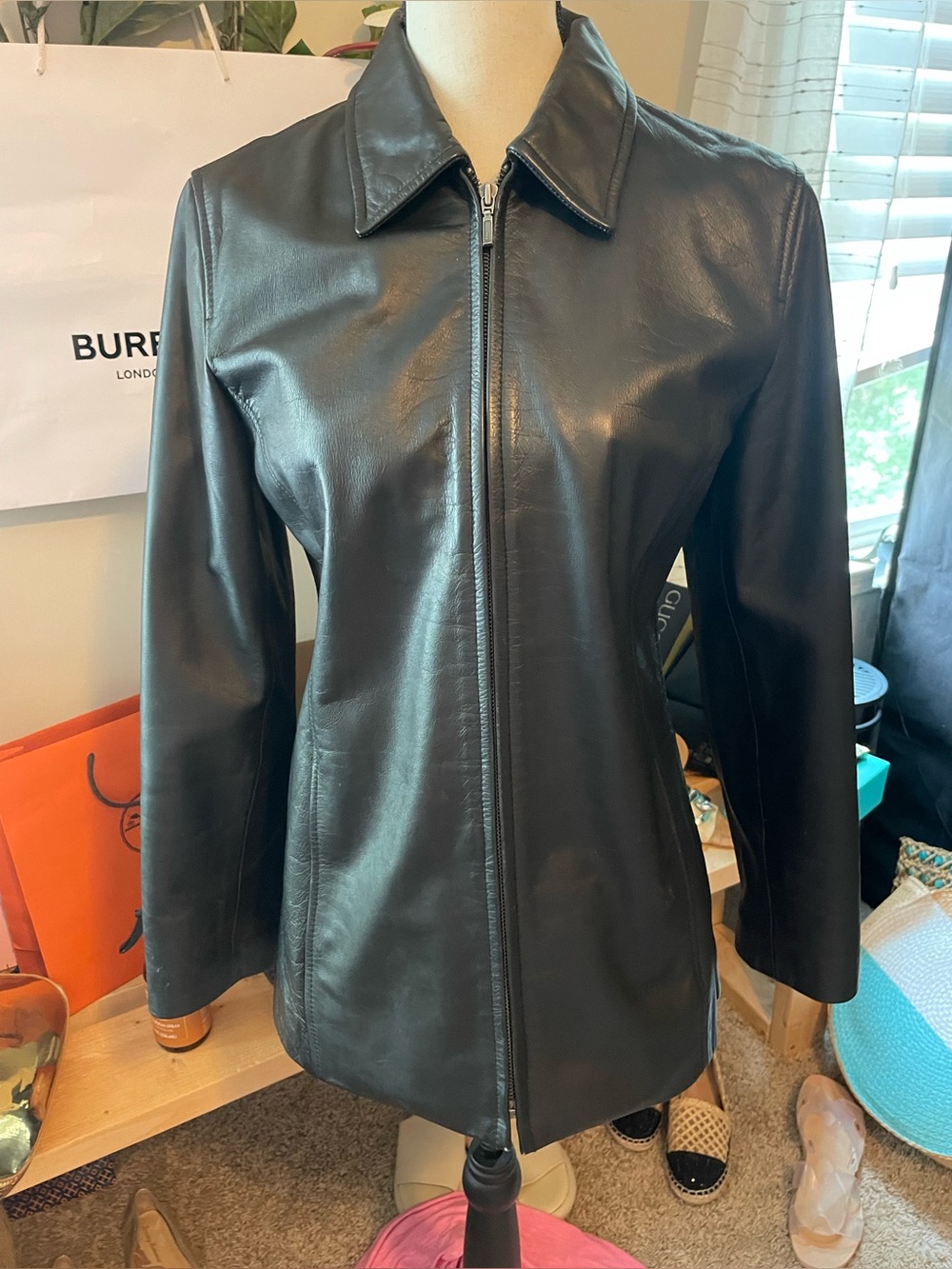 Gap Vintage Leather Jacket in Sz S in great Vtg condition